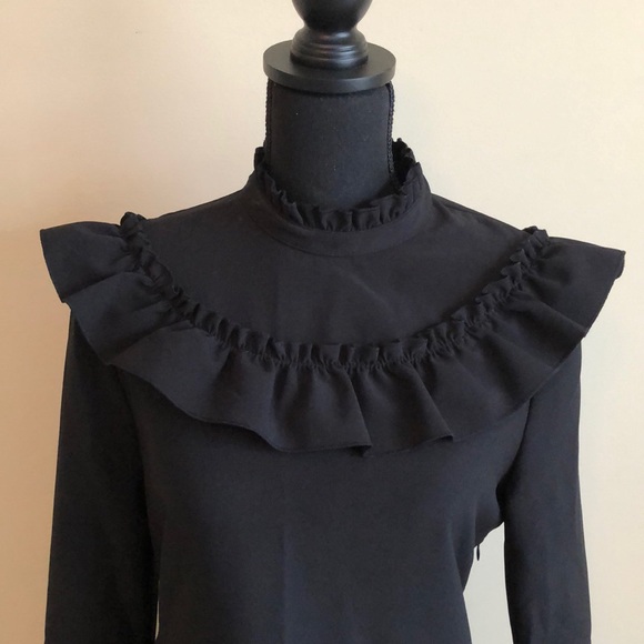 Stylish Ruffle Neck Dress 👗 - Picture 3 of 6